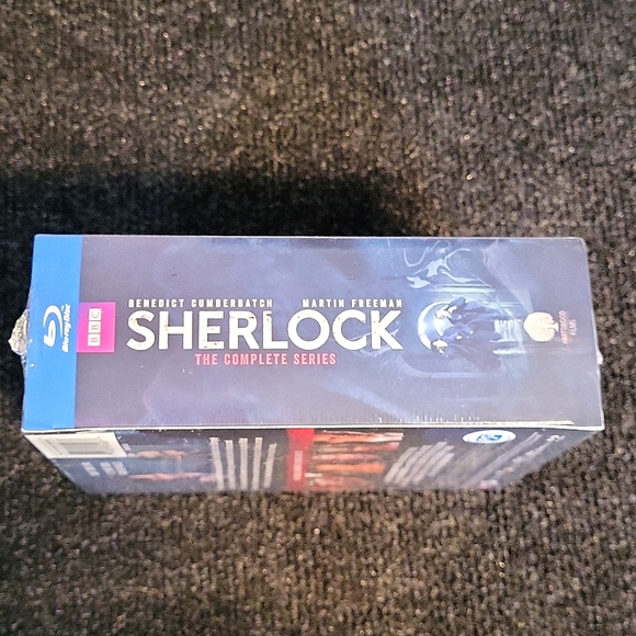 *NEW* SHERLOCK - The Complete Series 1 2 3 4 Blu-ray Box Set + Abominable Bride - Picture 5 of 7